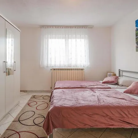 Appartement In Pula