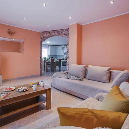 Appartement In Pula