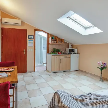Appartement In *