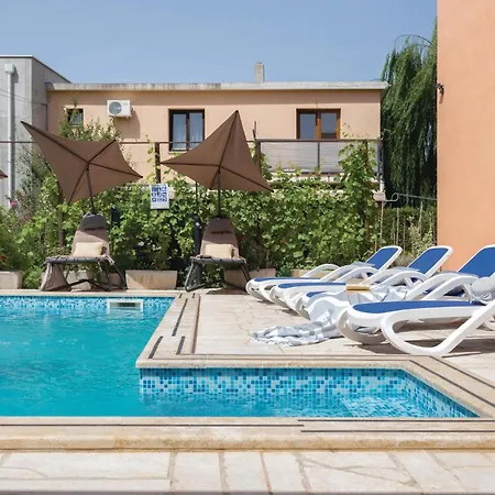 Appartement In Pula